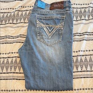 Double barrel relaxed straight leg